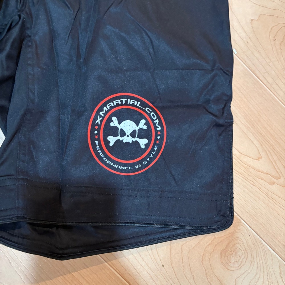 XMartial MMA Grappling Shorts Black Skull Performance Fight Gear Mens Large - Picture 2 of 8